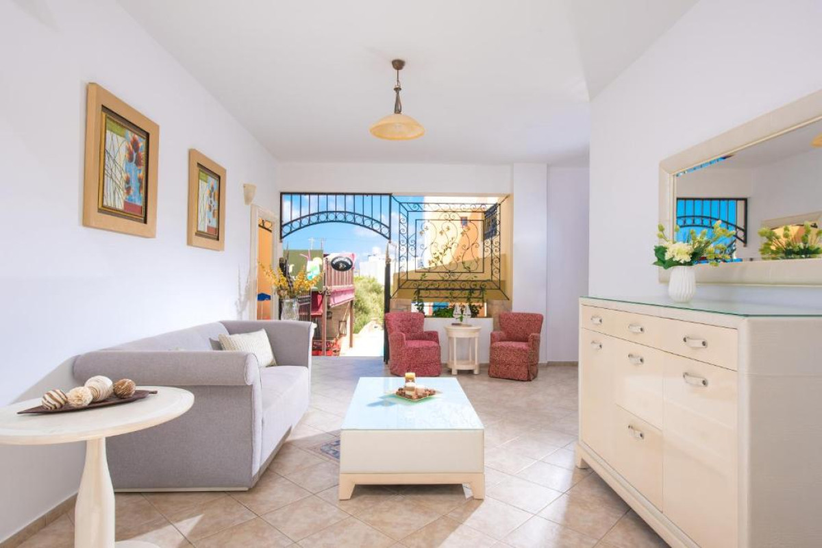 Irida Apartments Malia