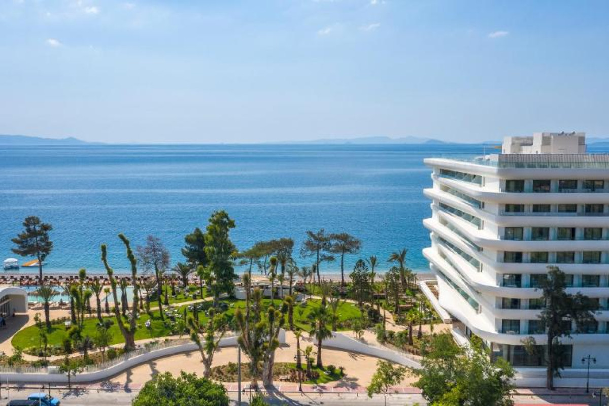 Isla Brown Corinthia Resort & Spa