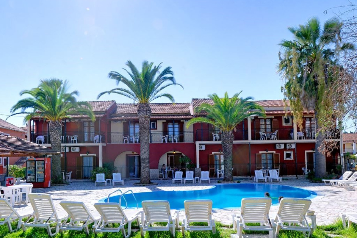 Island Beach Resort (Adults Only)