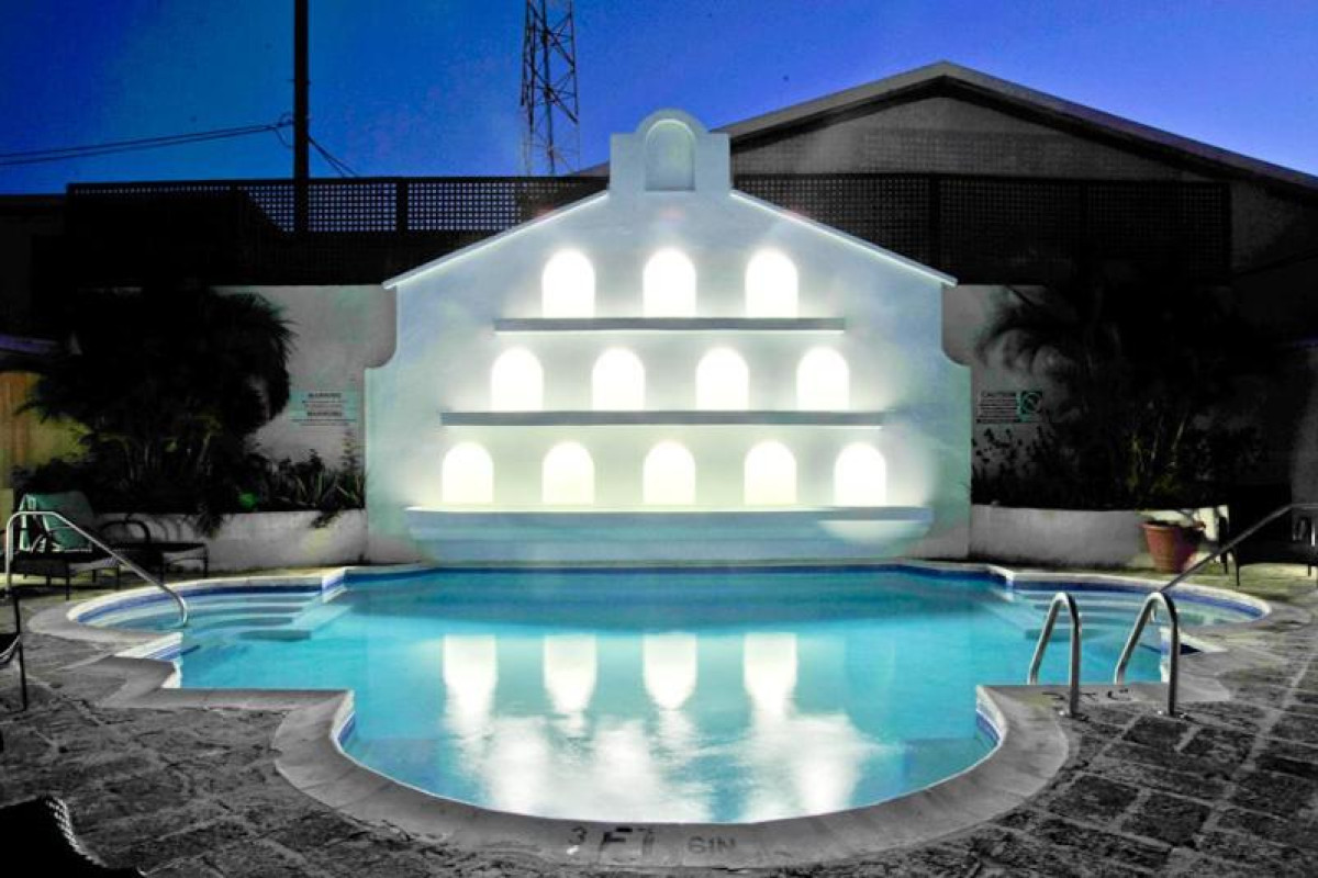Hotel Island Inn