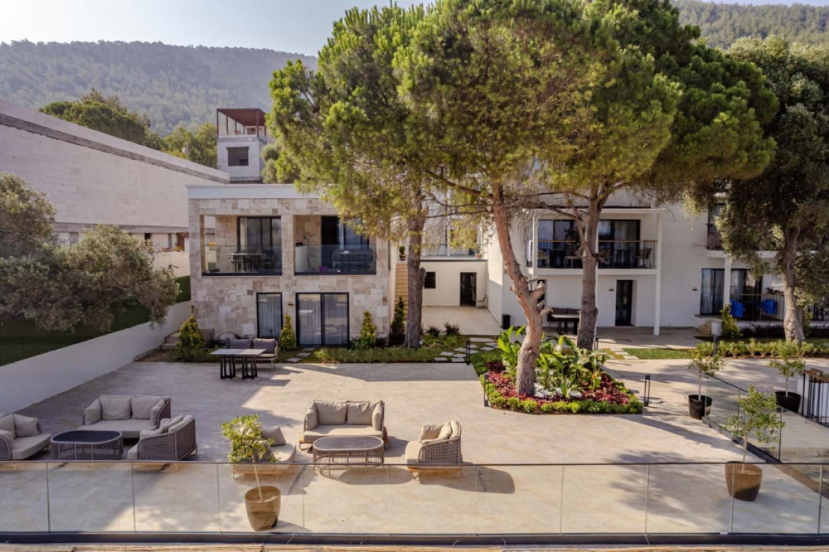 ISOLINA HOTEL