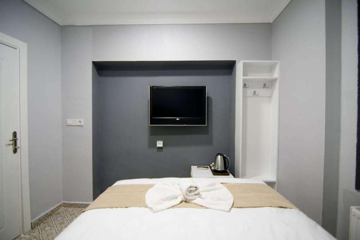ISTANBUL PALACE HOTEL