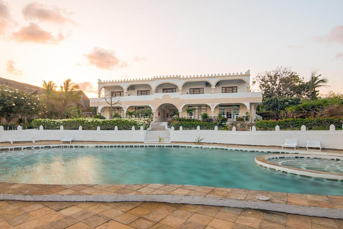 Jacaranda Beach Resort