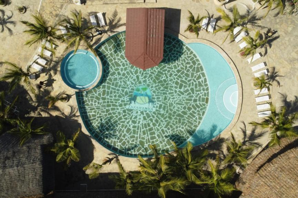 Jacaranda Beach Resort