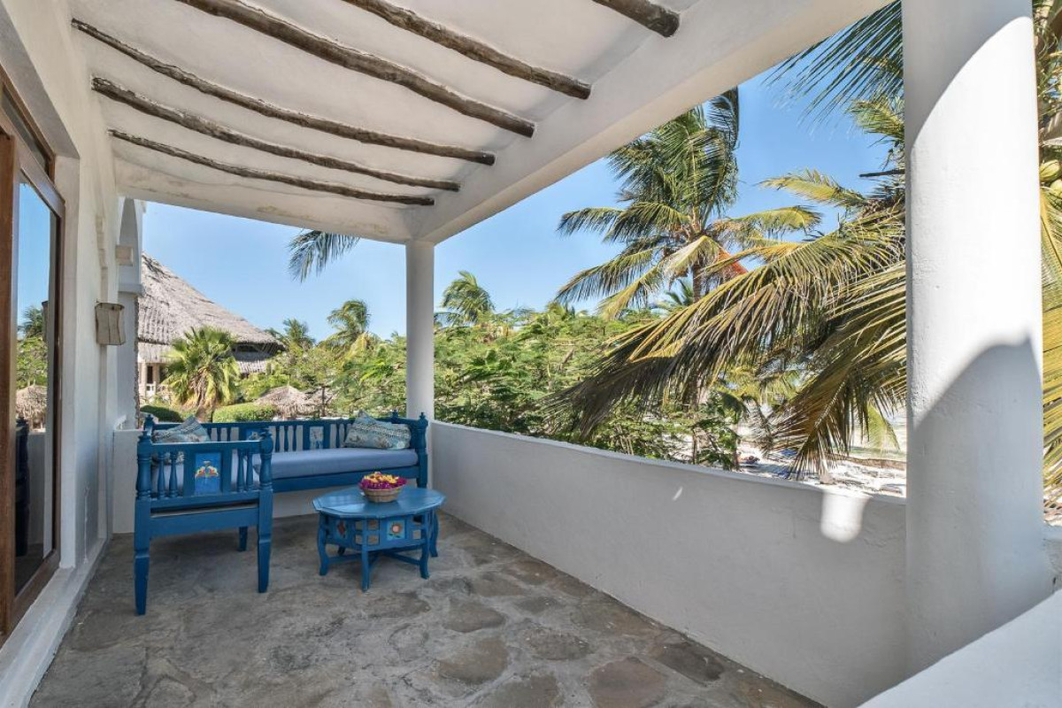 Jacaranda Beach Resort