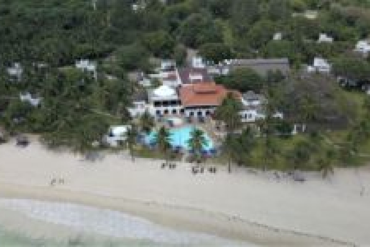 Jacaranda Indian Ocean Beach Resort