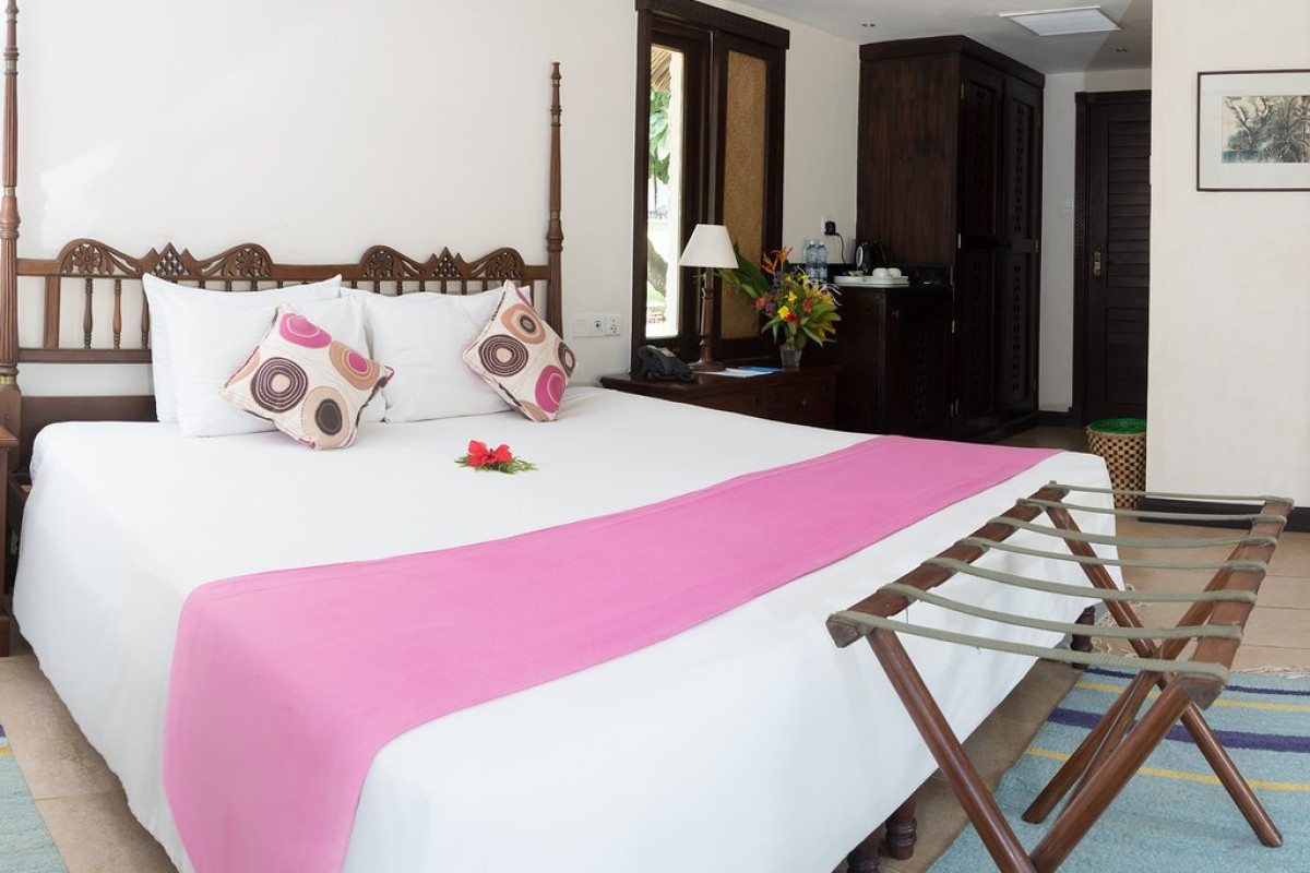 JACARANDA INDIAN OCEAN BEACH RESORT