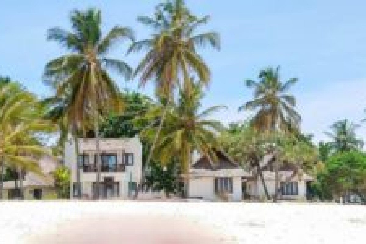 Jacaranda Indian Ocean Beach Resort