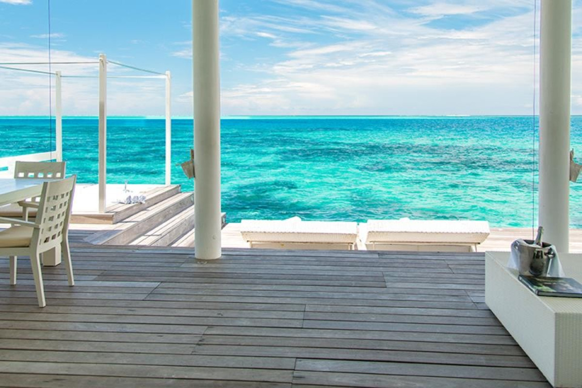 Diamonds Thudufushi
