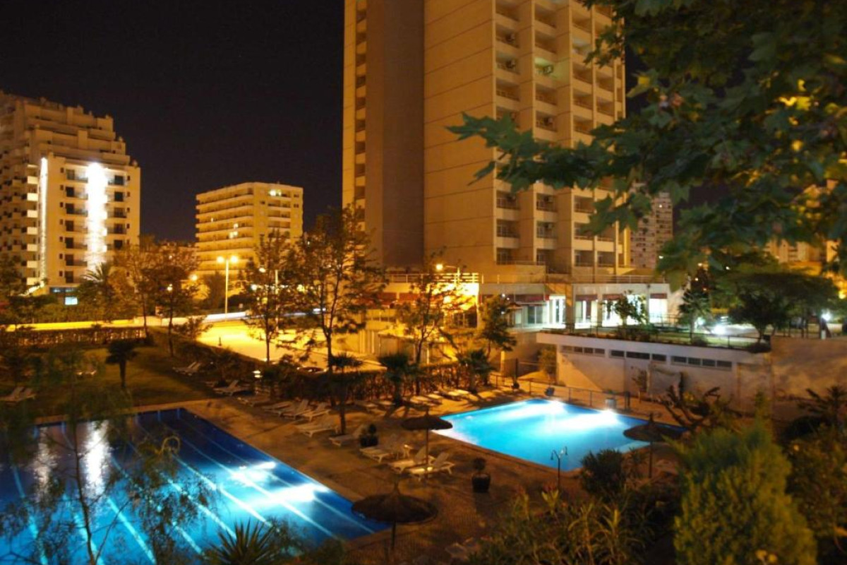 Apartamentos Jardins Da Rocha