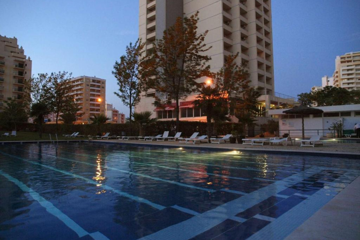 Apartamentos Jardins Da Rocha