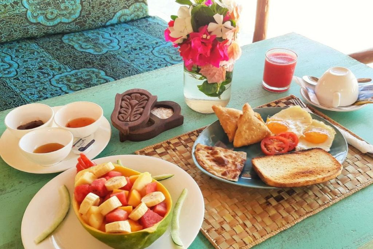 Jaribu Beach Hotel