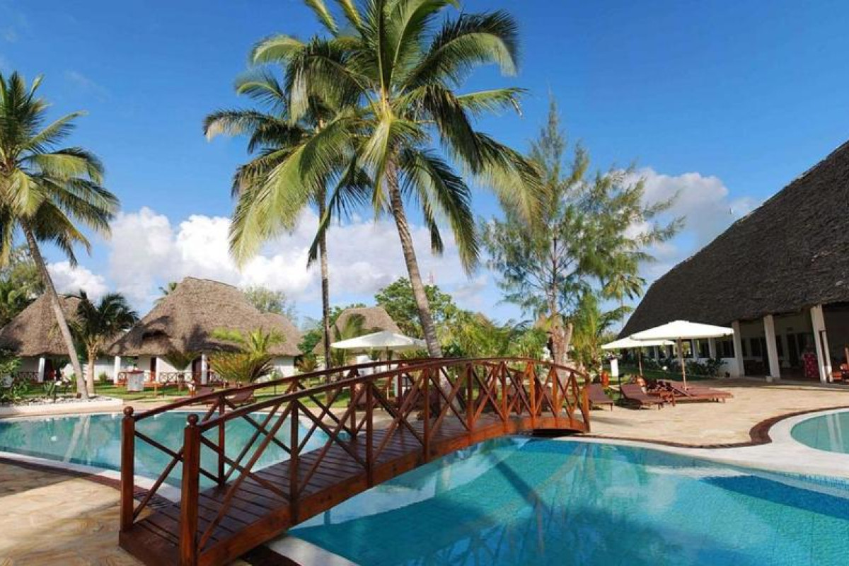 Jaz Adonia Beach Resort (Ex. Uroa Bay Beach Resort)