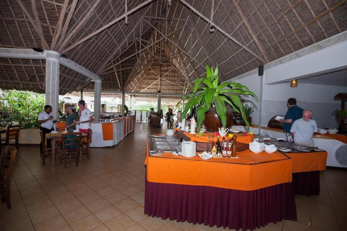 Jaz Adonia Beach Resort (Ex. Uroa Bay Beach Resort)