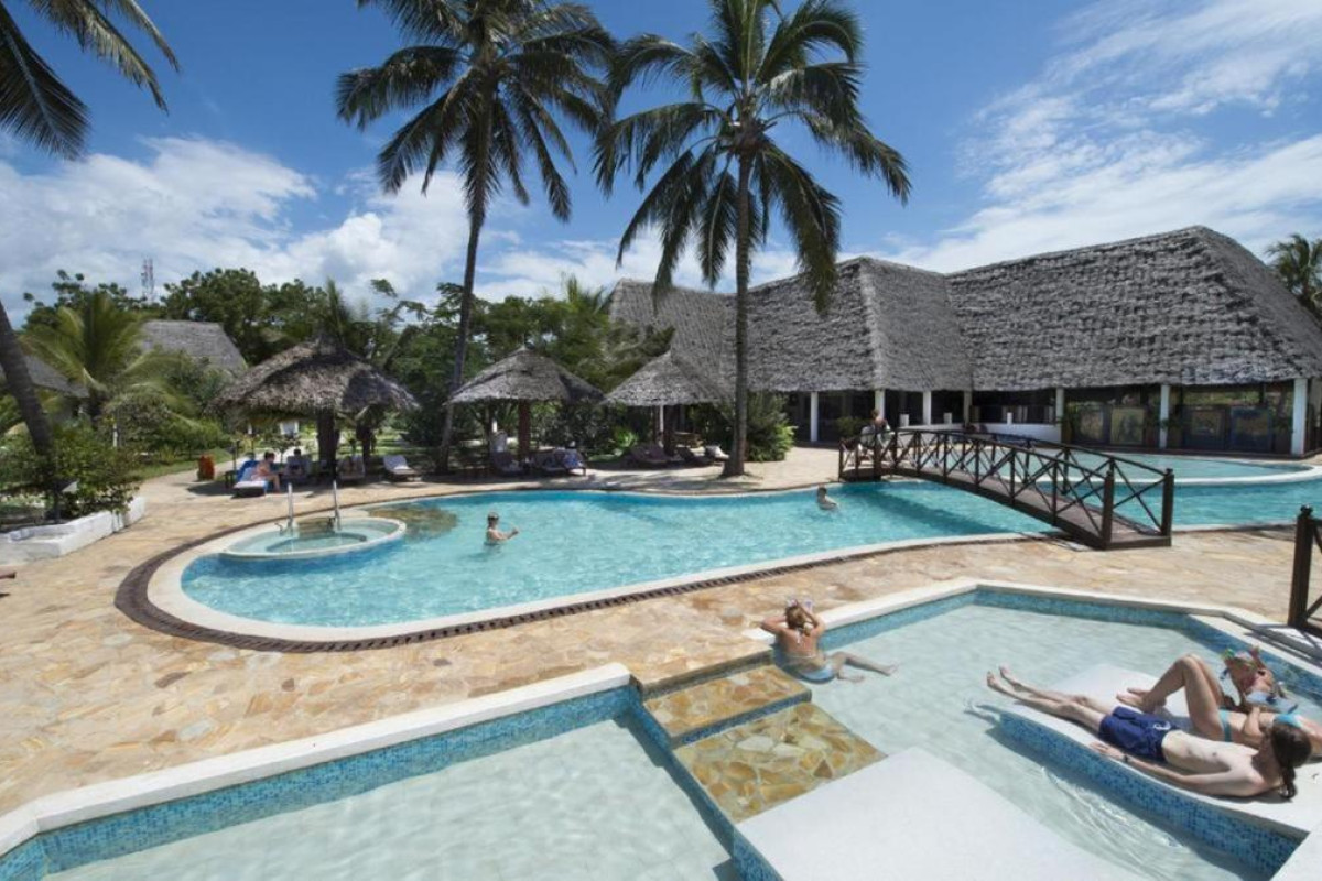 Jaz Adonia Beach Resort (Ex. Uroa Bay Beach Resort)