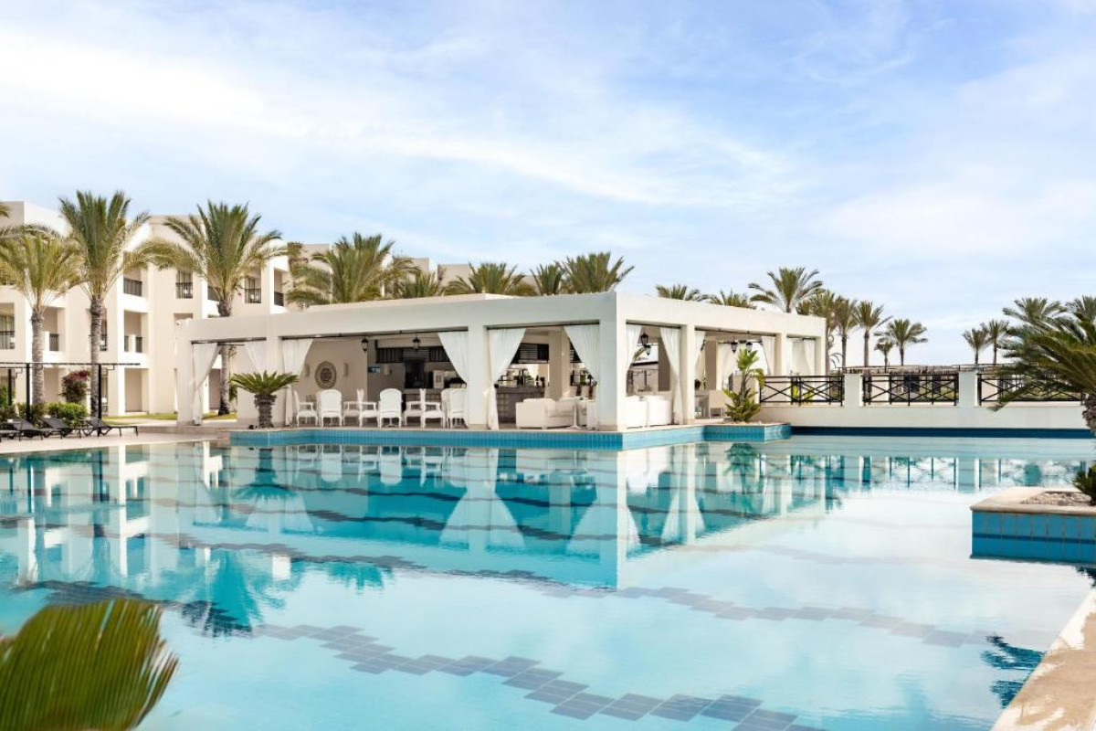 Jaz Elite Crystal Resort