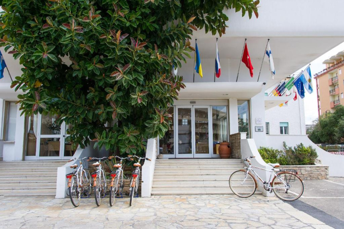 Joli Park Hotel