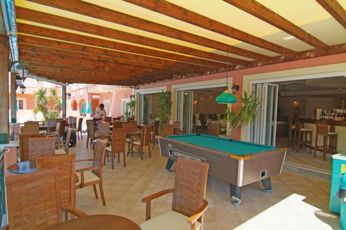 Joy Life Hotel