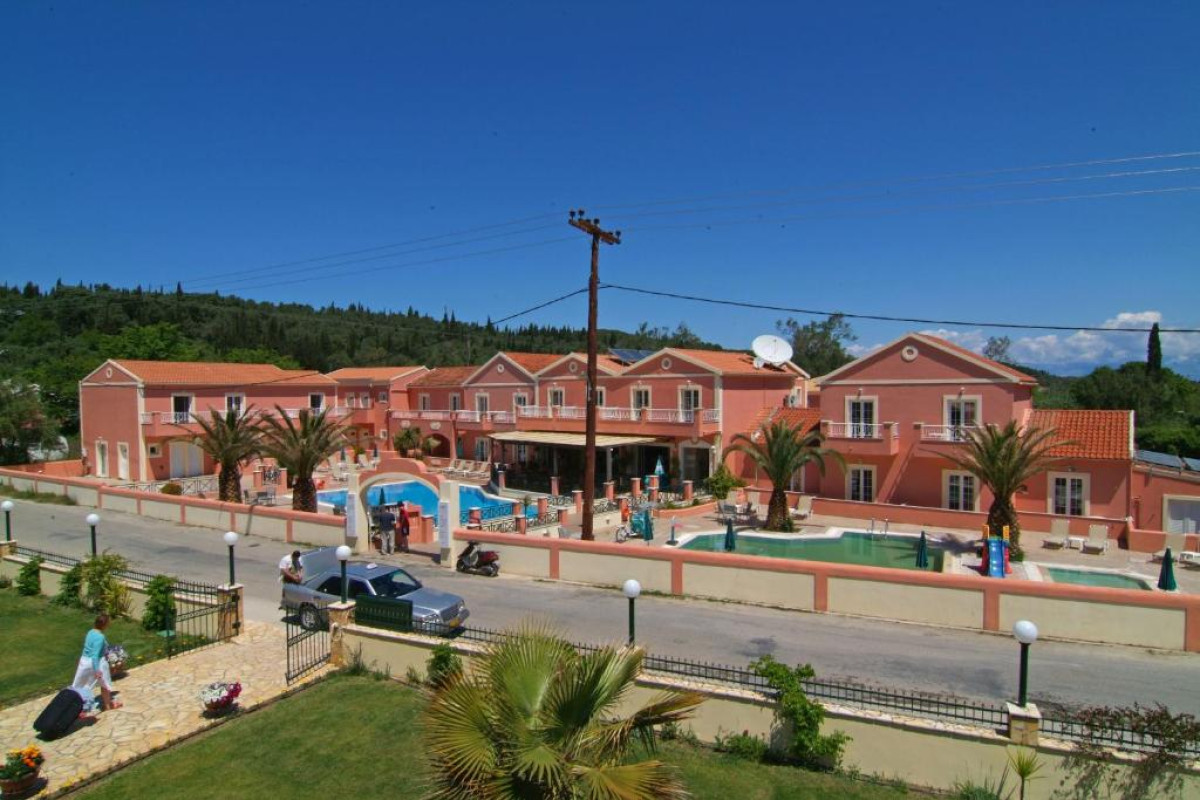 Joy Life Hotel