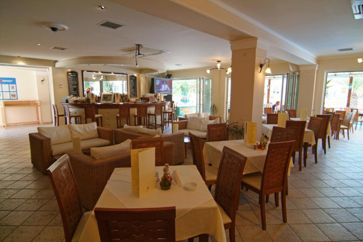 Joy Life Hotel