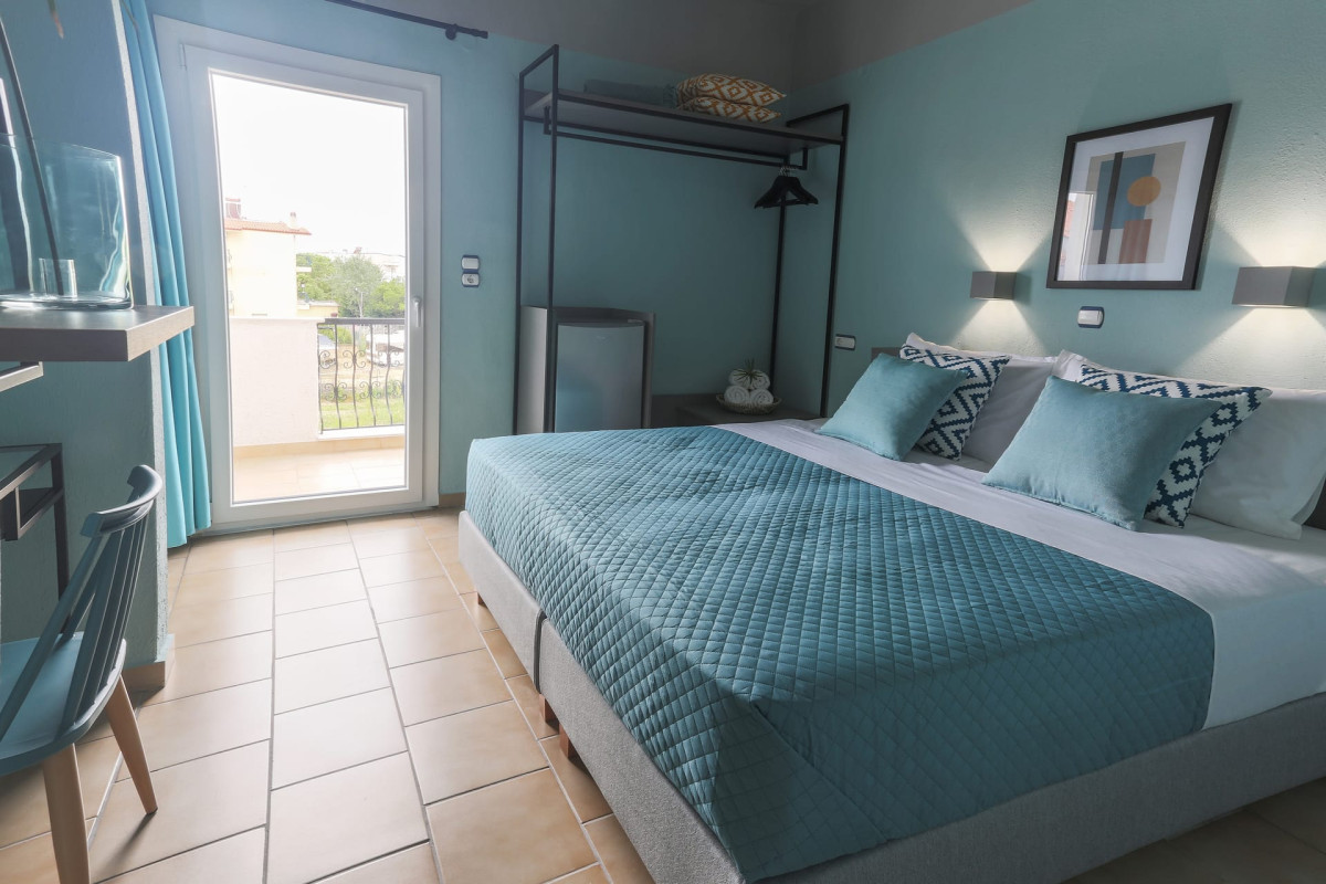Joya Ofrynio Stylish Suites