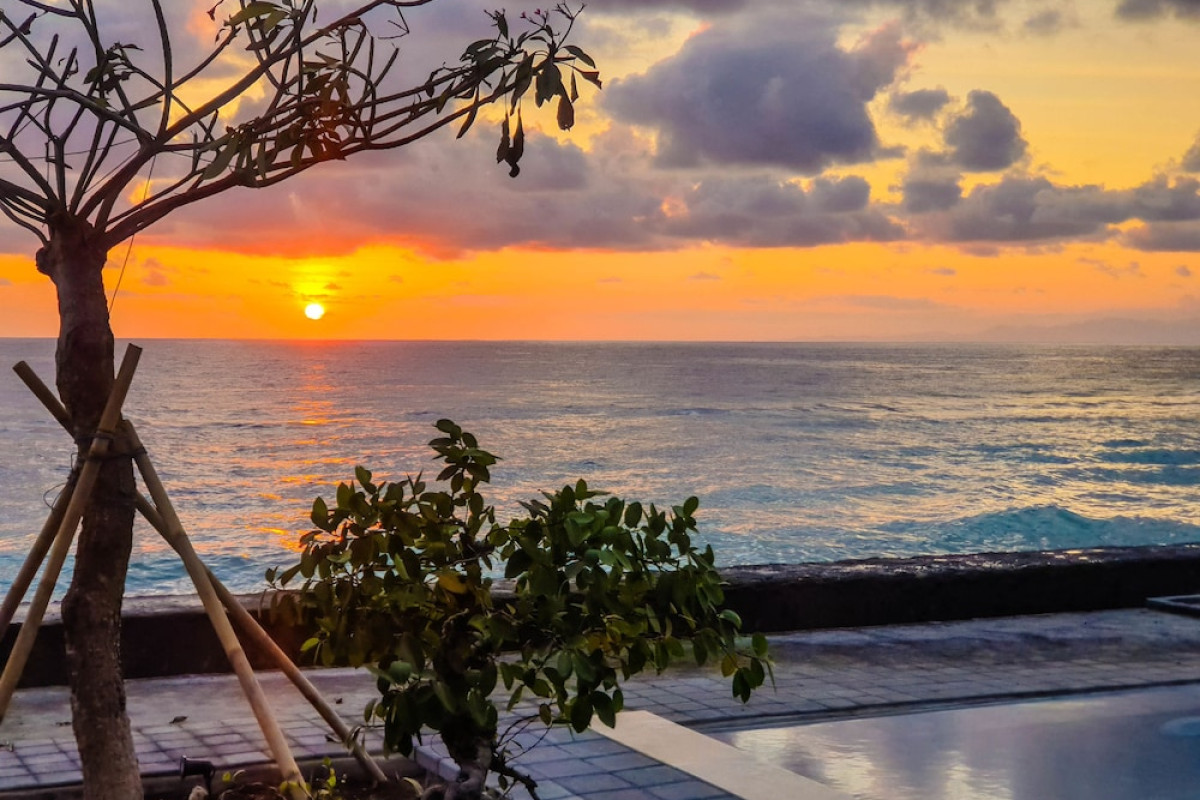 Juan Beach Bungalow
