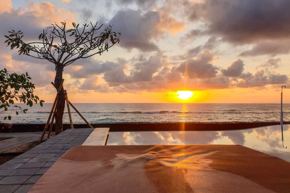 Juan Beach Bungalow