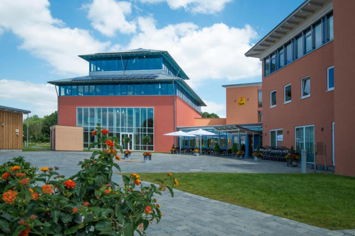 JUFA Jülich Energiewelt Indeland im Brückenkopf-Park