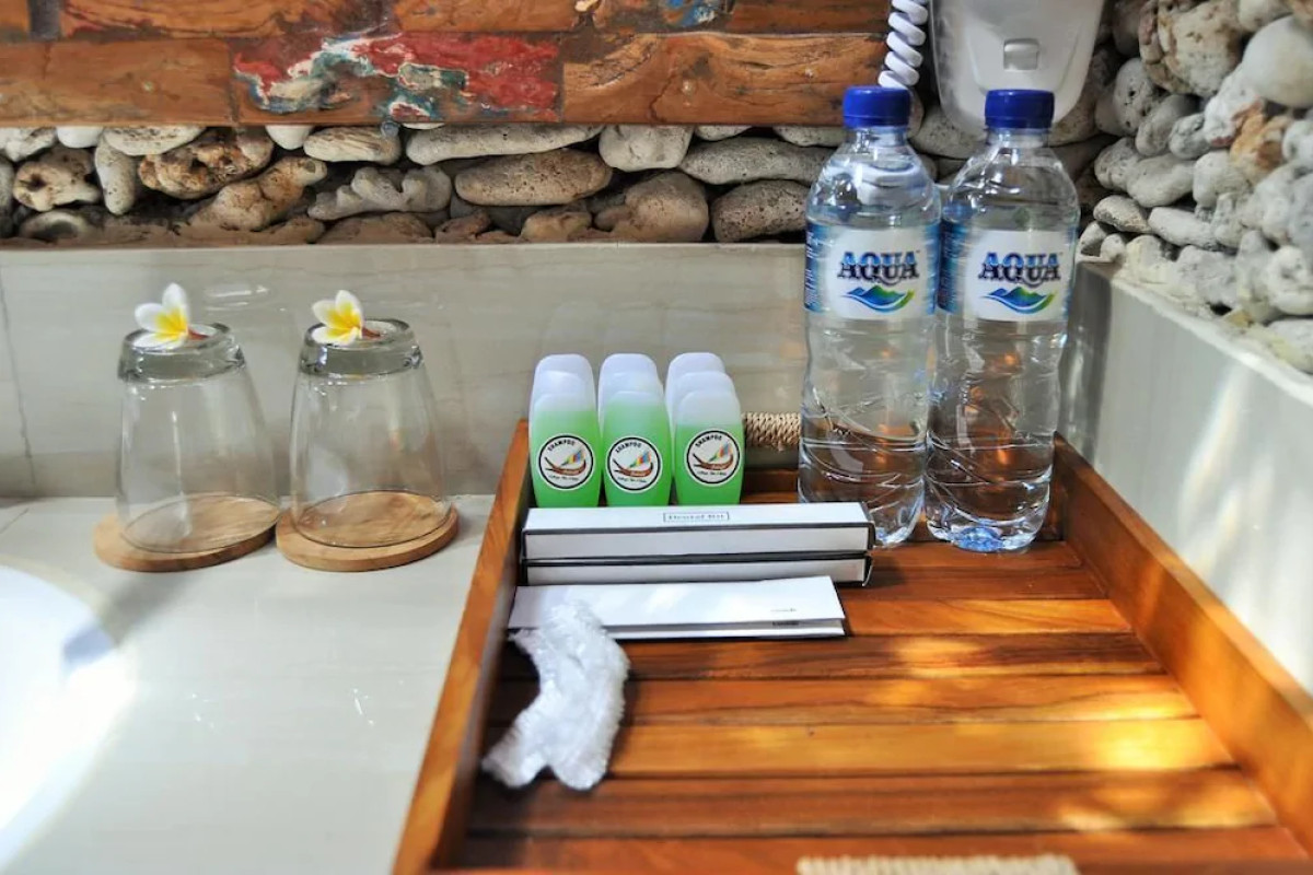 Jukung Cottage Beach Bar And Restaurant