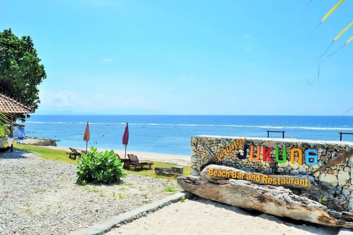 Jukung Cottage Beach Bar And Restaurant
