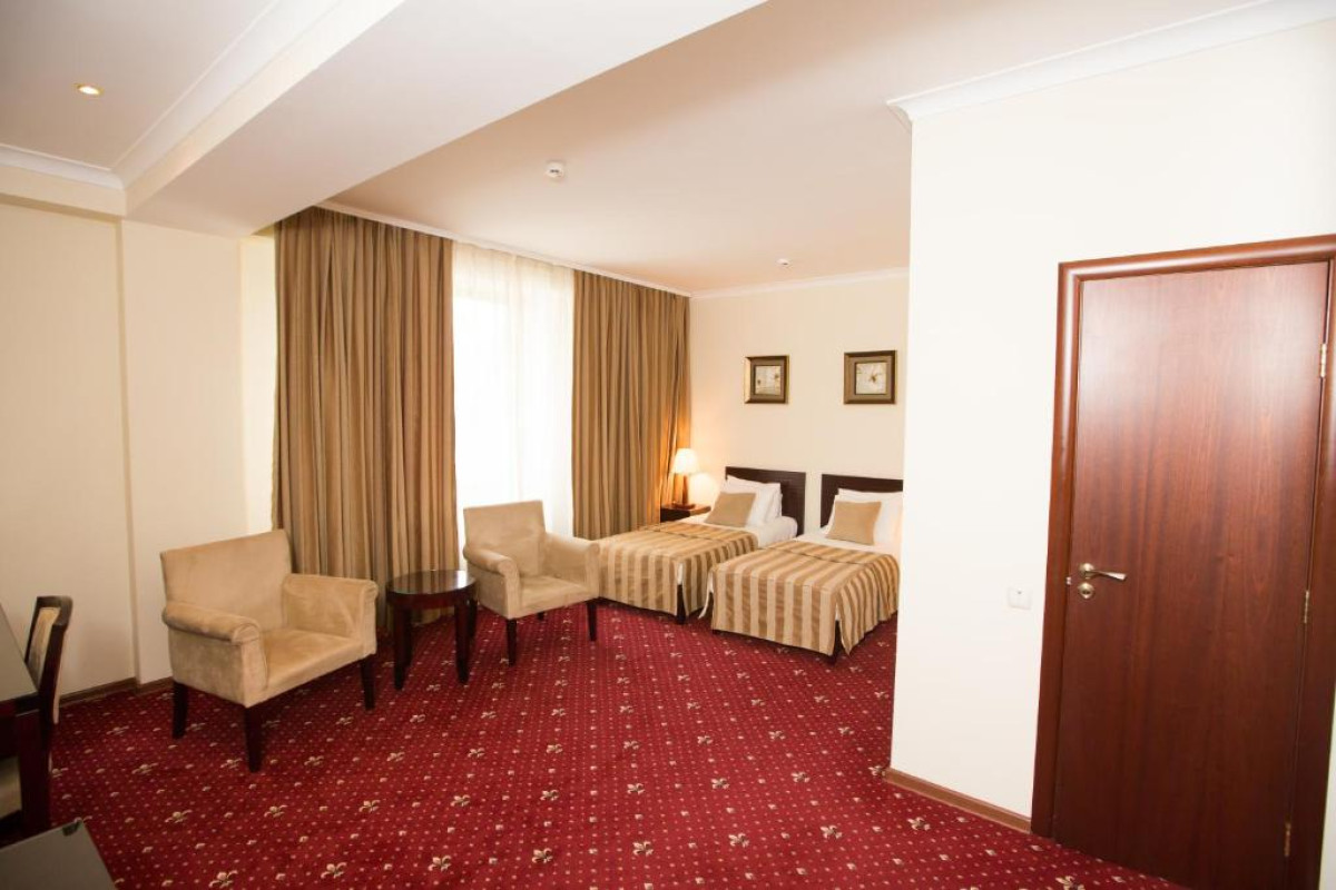 Jumbo Hotel