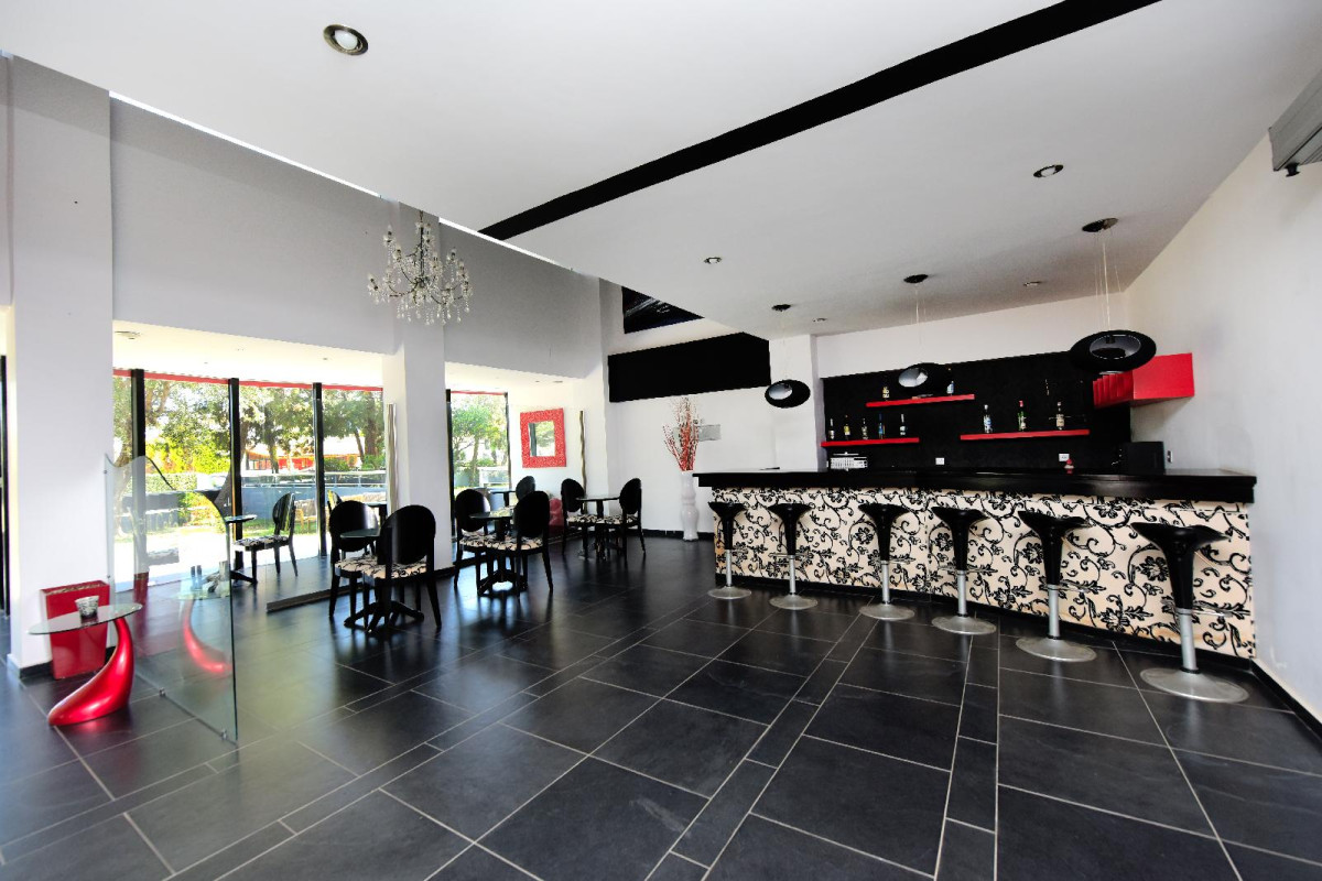 K Boutique Hotel (Ixia)
