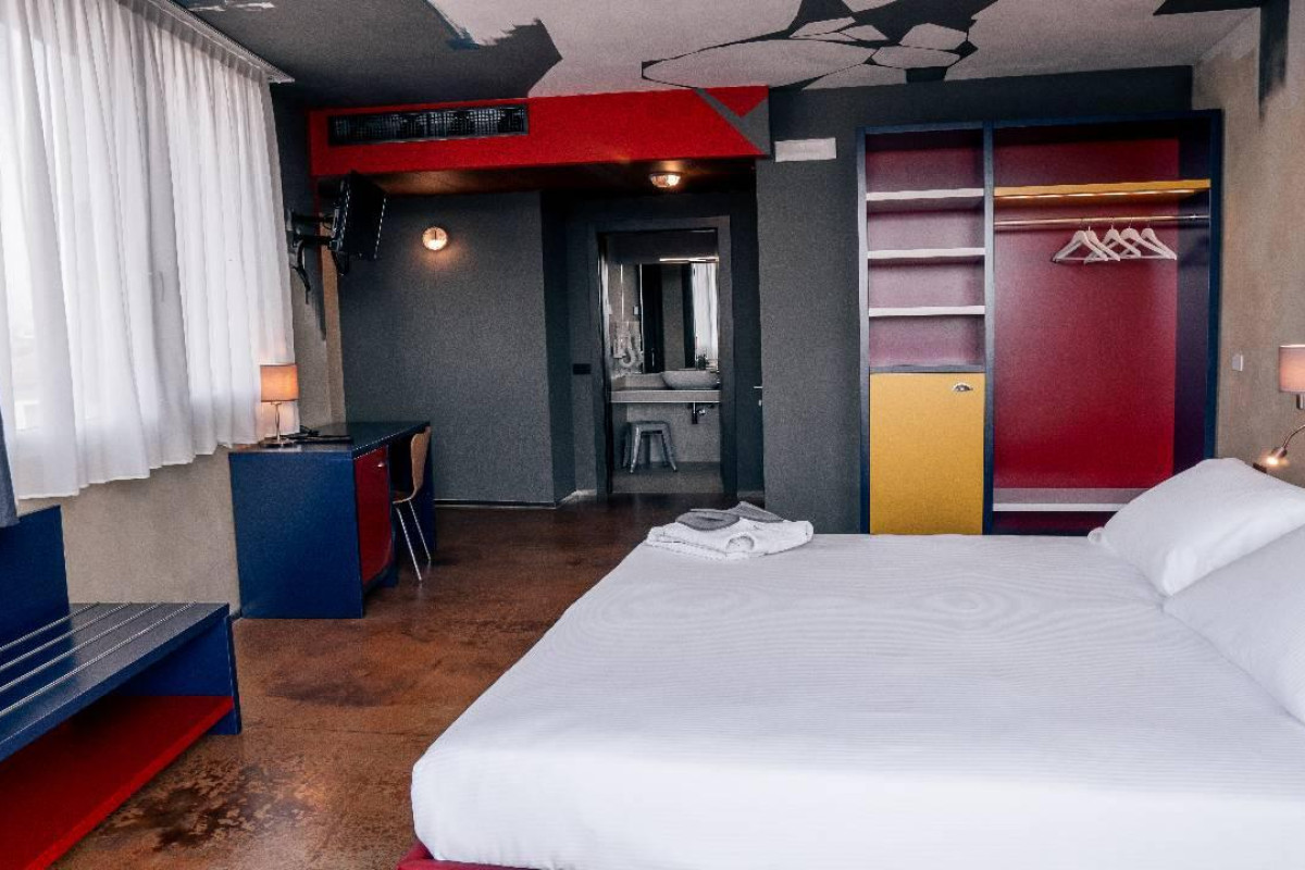 K Modern Hotel