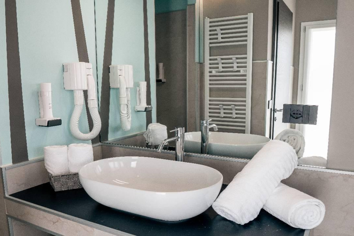 K Modern Hotel