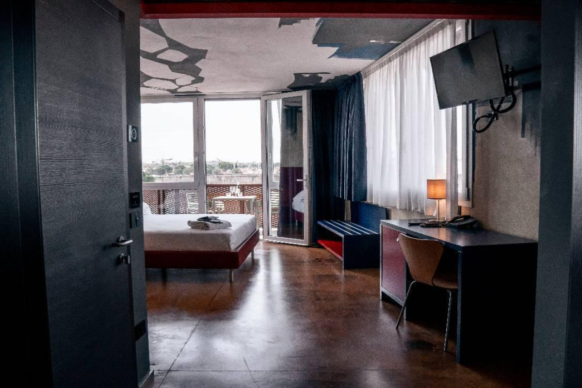 K Modern Hotel