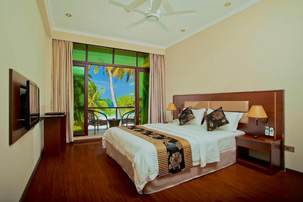 Hotel Kaani Beach