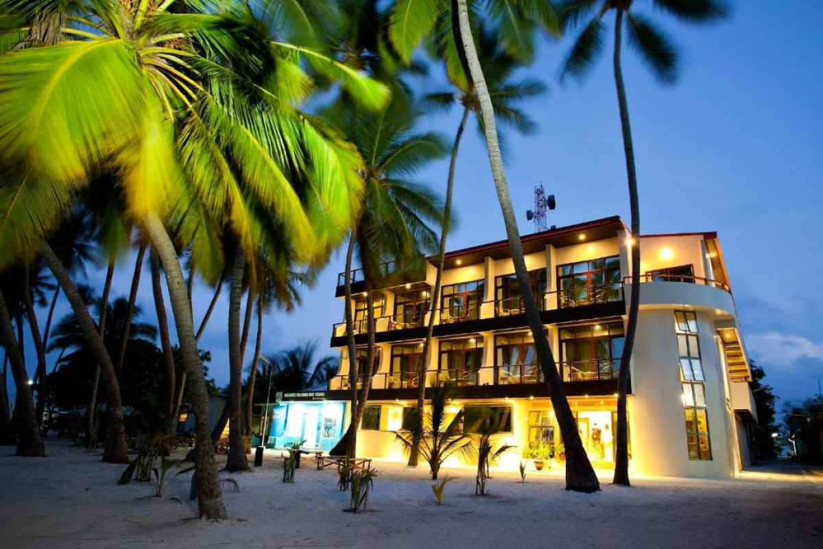 Hotel Kaani Beach