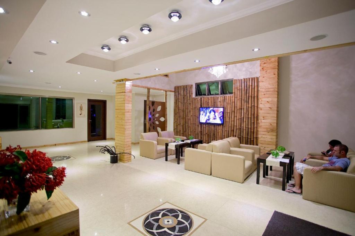 Hotel Kaani Beach