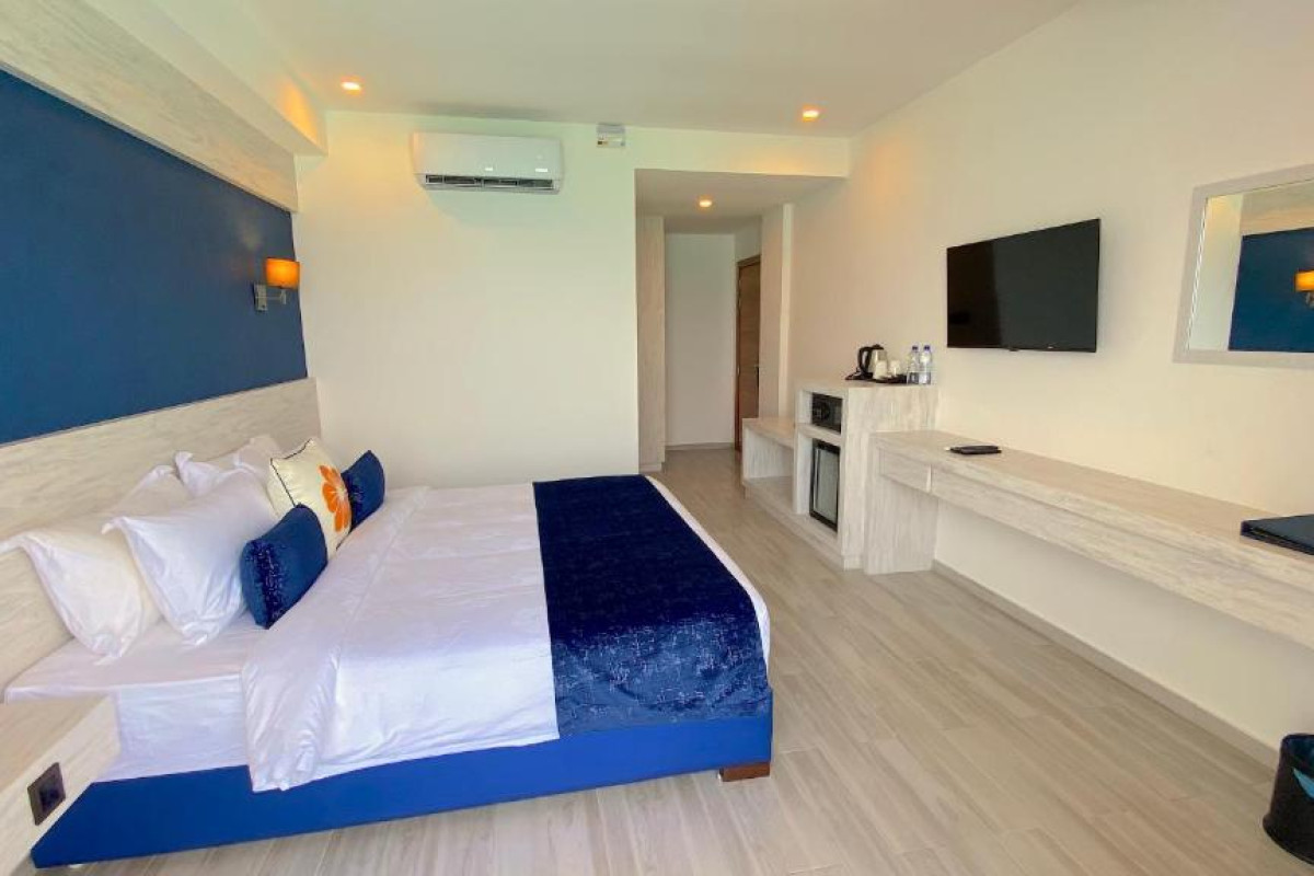 Kaani Palm Beach Resort