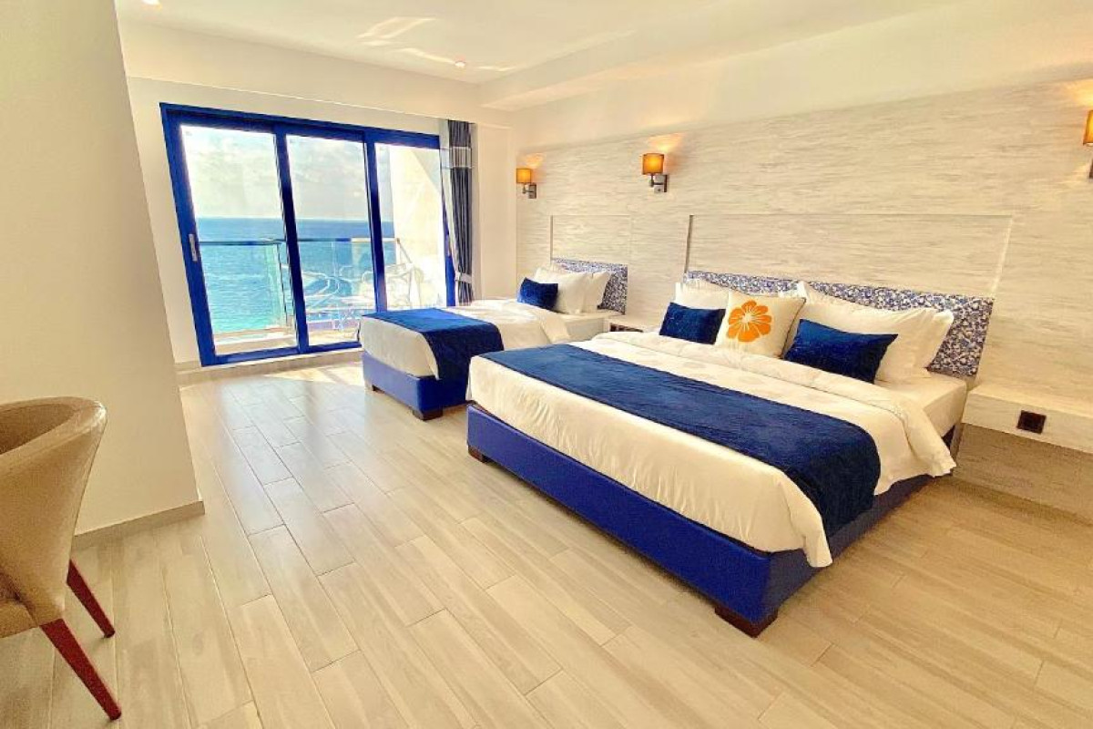Kaani Palm Beach Resort
