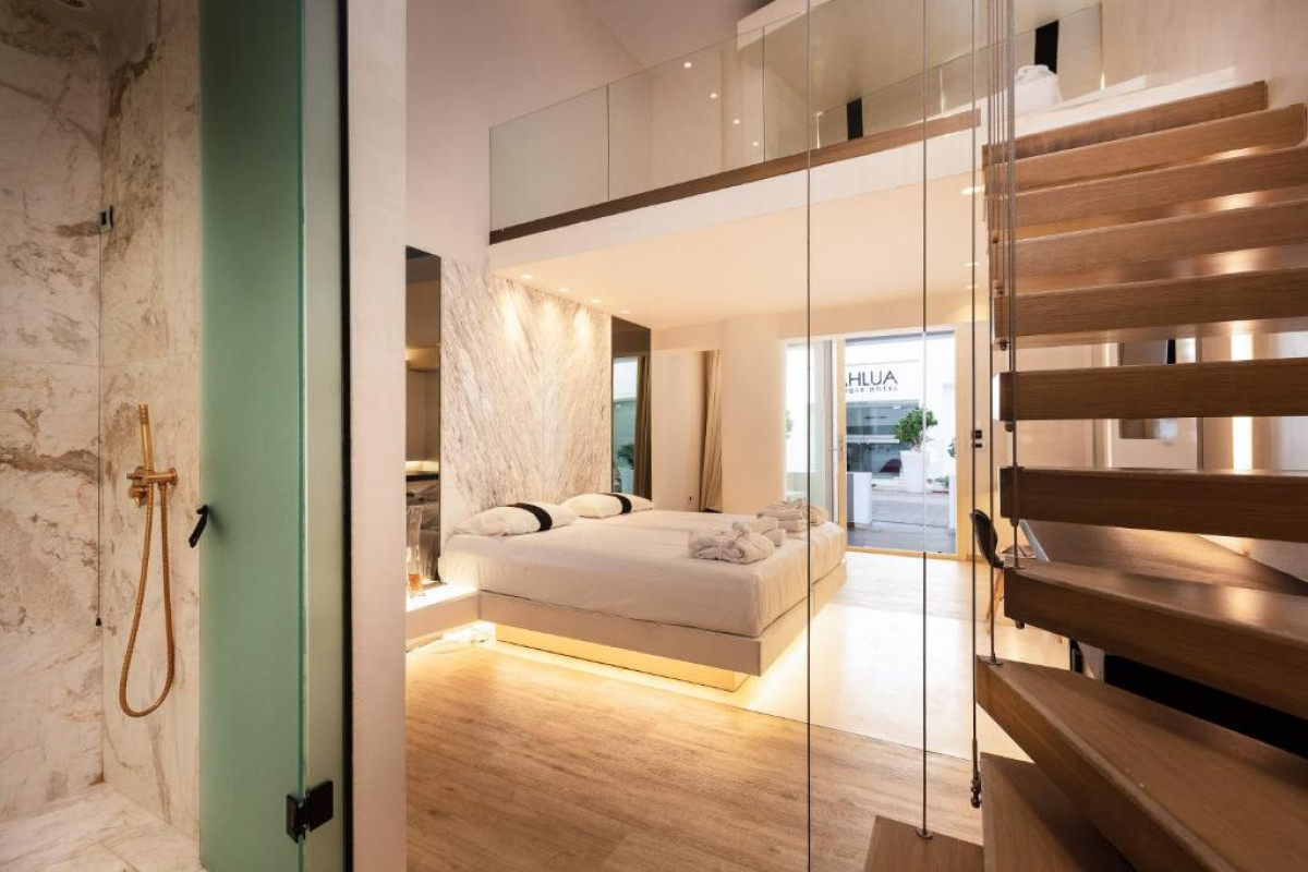 Kahlua Sea View Suites