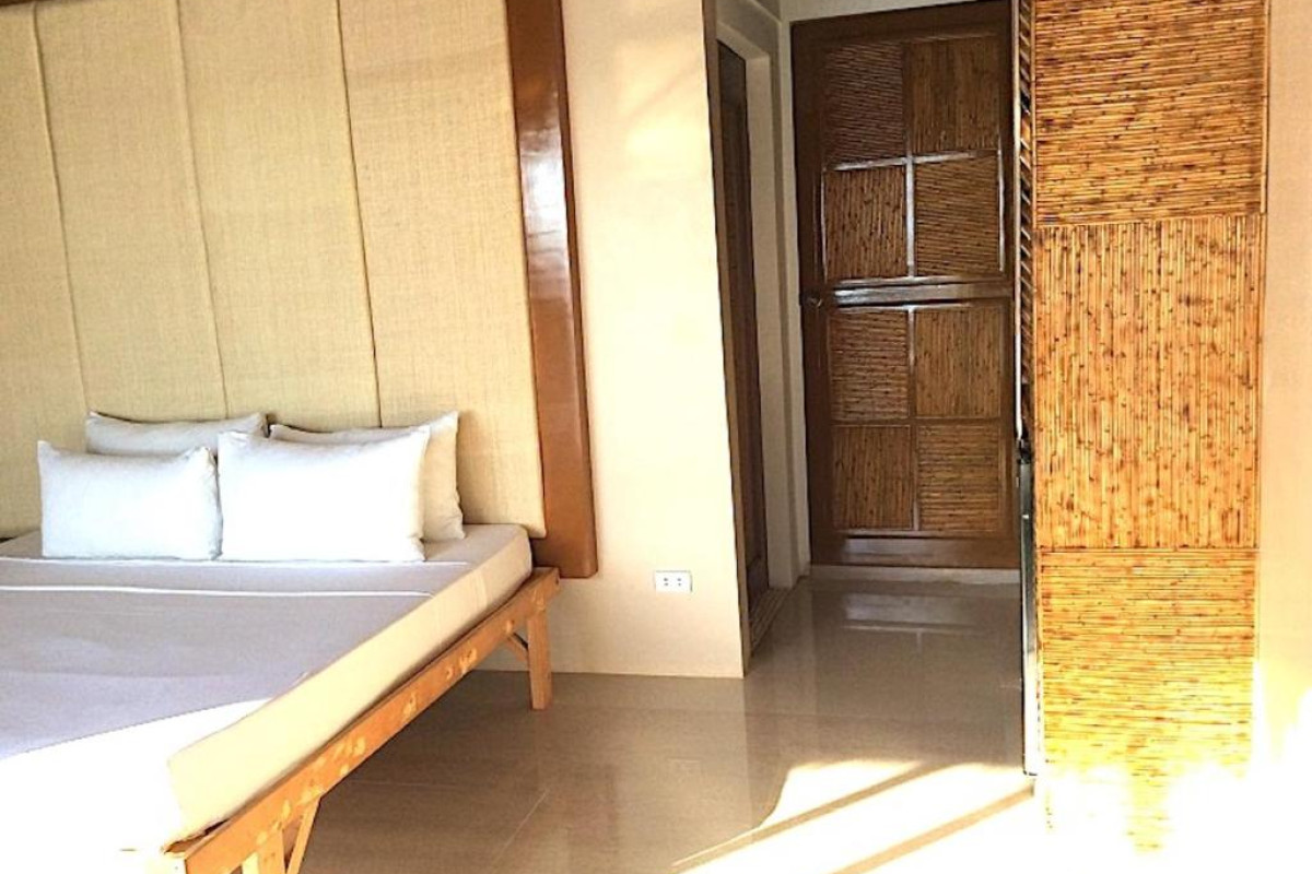 Kaiyana Boracay Beach Resort