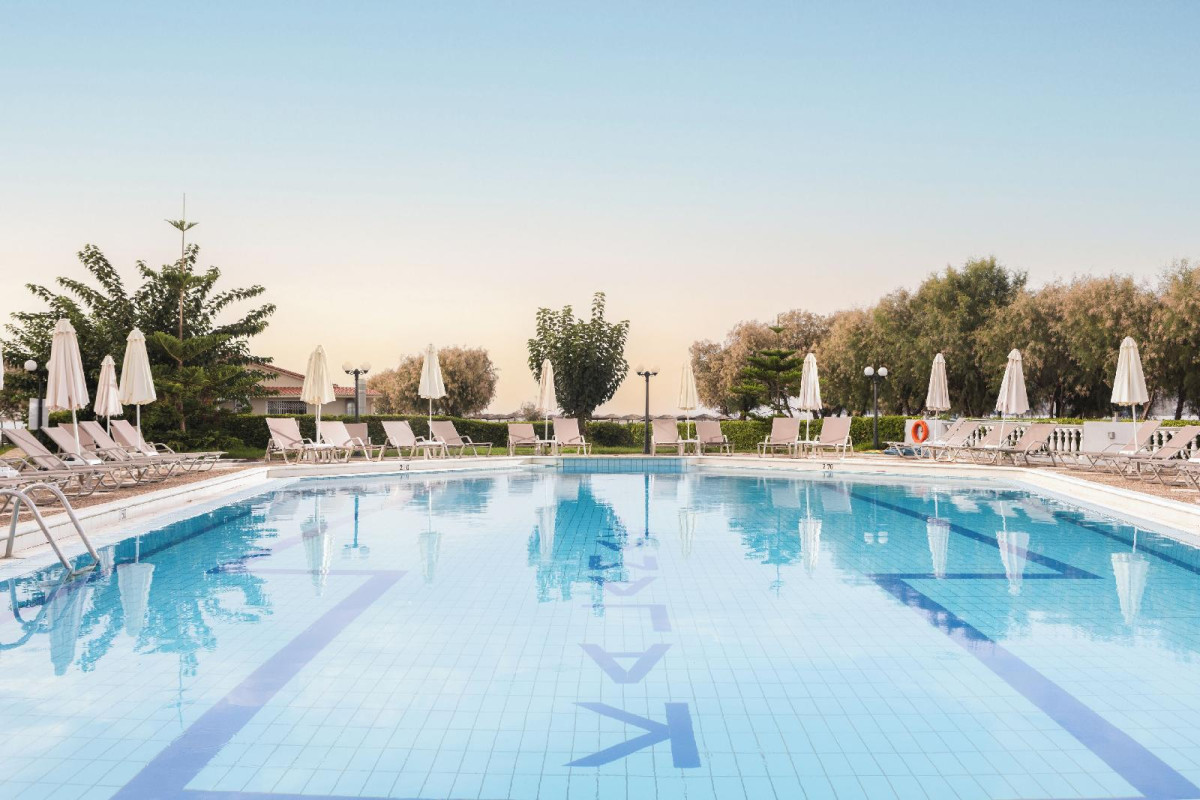 KALAMAKI BEACH HOTEL, ZAKYNTHOS ISLAND