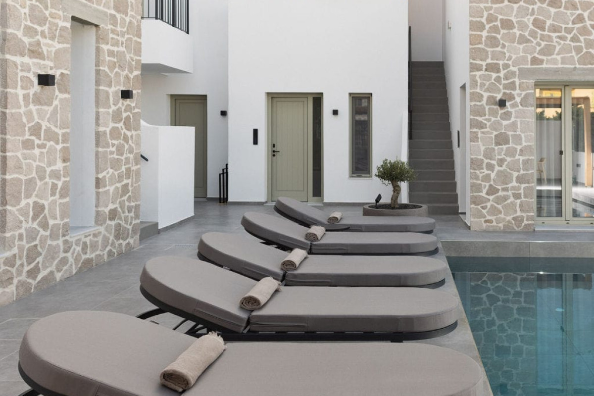 Kalea Suites