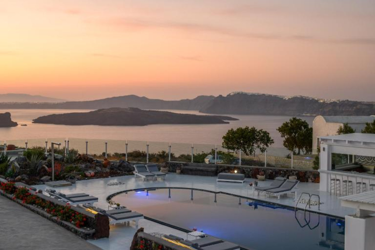 Kalestesia Suites Santorini