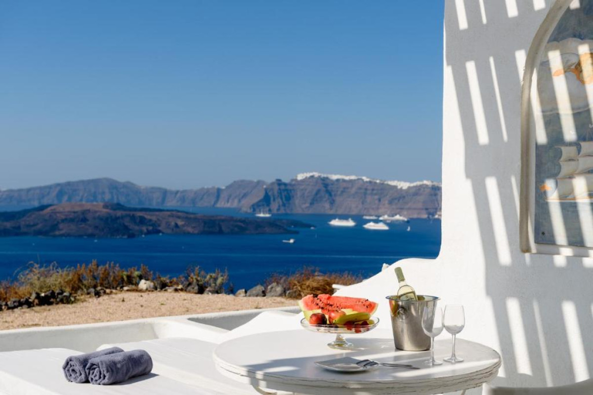 Kalestesia Suites Santorini