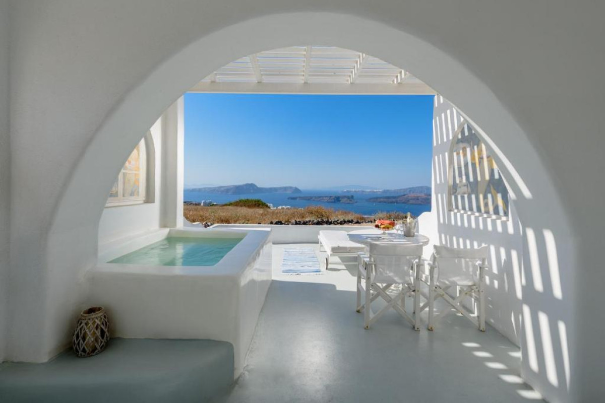 Kalestesia Suites Santorini