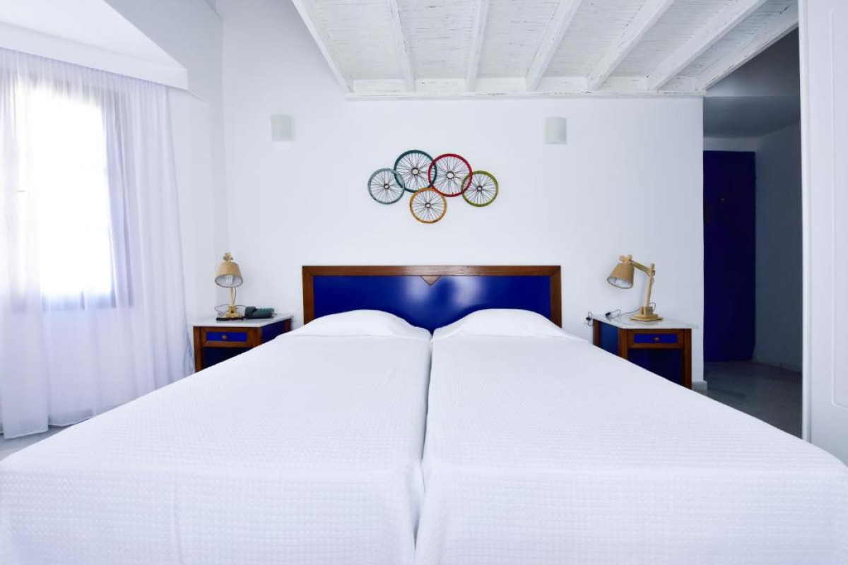 KALIDON BEACH HOTEL