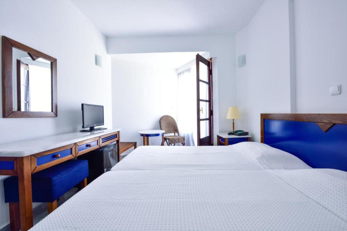 KALIDON BEACH HOTEL