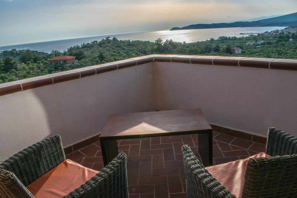 KALLISTI APART HOTEL - POTOS
